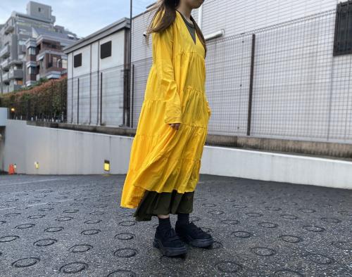 マーレットのLONG SLEEVE V NECK 4 TIER DRESS
