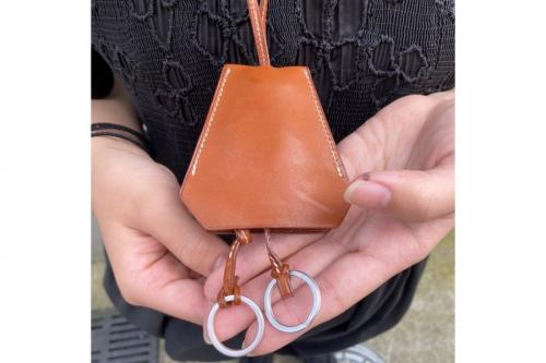 希少　マルジェラ期　エルメス　クロシェット　ブラウンx白ステッチ 楽天市場】【エルメス】Hermes マルジェラ期 クロシェット