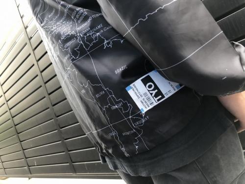 ユニフォームエクスペリメントのブルゾン