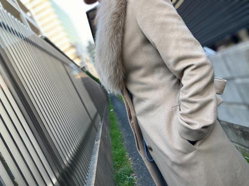 ピンキーアンドダイアンのカシミア混FOXファーコート