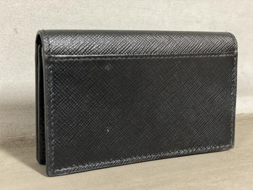 プラダのSAFFIANO ACTIVE