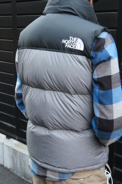 ザノースフェイスのノベルティーヌプシベスト