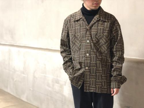 ブッチャープロダクツのオープンカラーシャツ