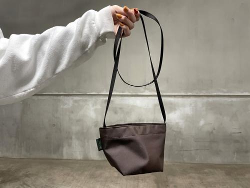 ナイロンミニショルダーバッグ 1927N フランス製のトレファクスタイル調布店