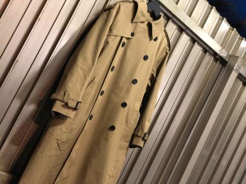 ライナー付きトレンチコートのトレファクスタイル調布店