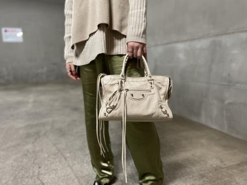 BALENCIAGAのバレンシアガ