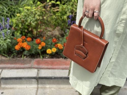 ショルダーバッグ