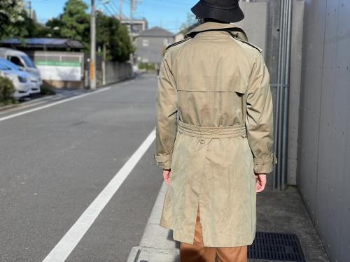 トレンチコートのAqua5