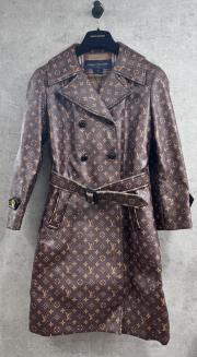 「ラグジュアリーブランドのLOUIS VUITTON 」