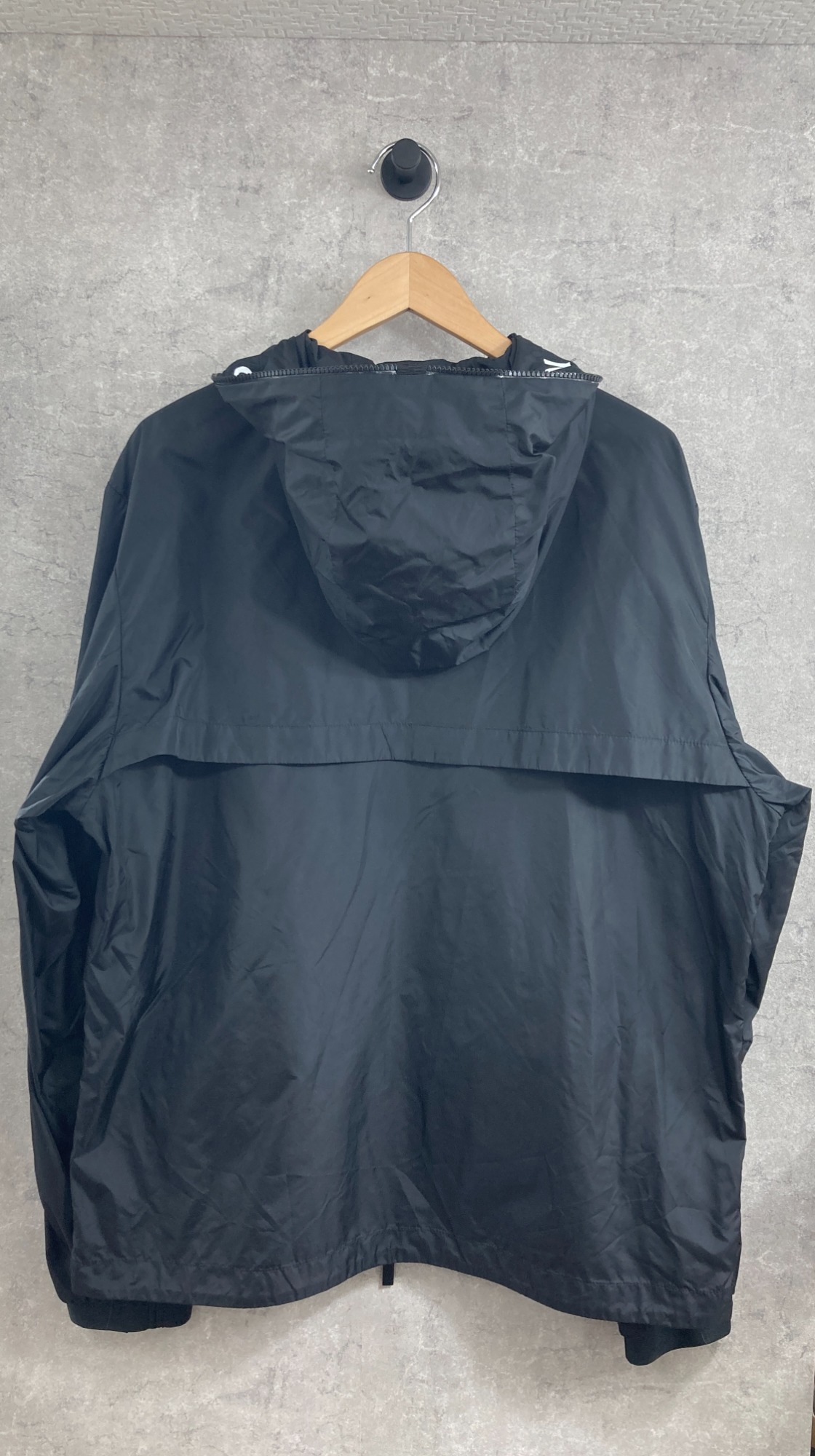 MONCLER /モンクレール】よりフーデッドジャケットを買取入荷