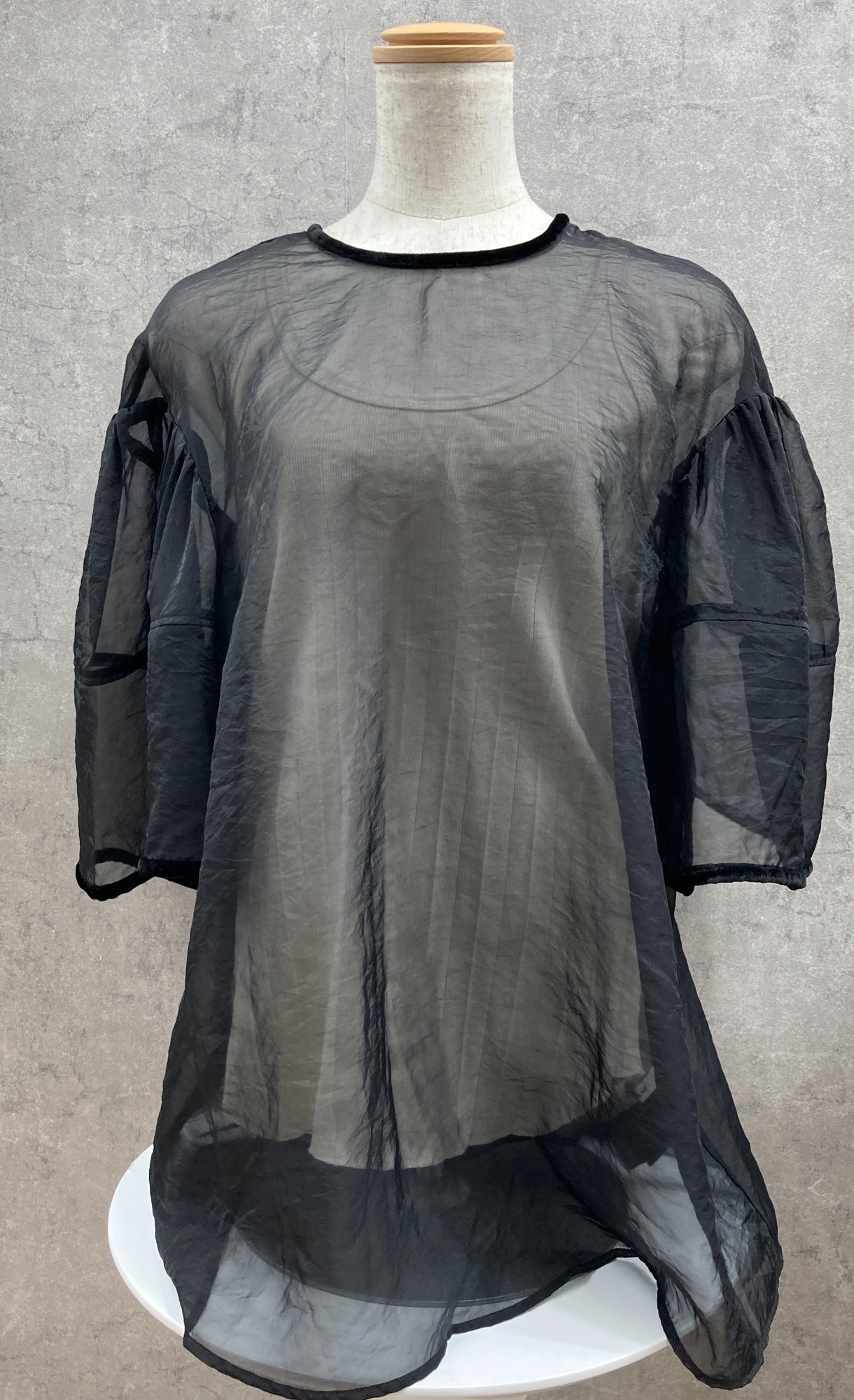 CLANE/クラネ】よりVELOR PIPNIG SHEER BLOUSEを買取入荷いたしました