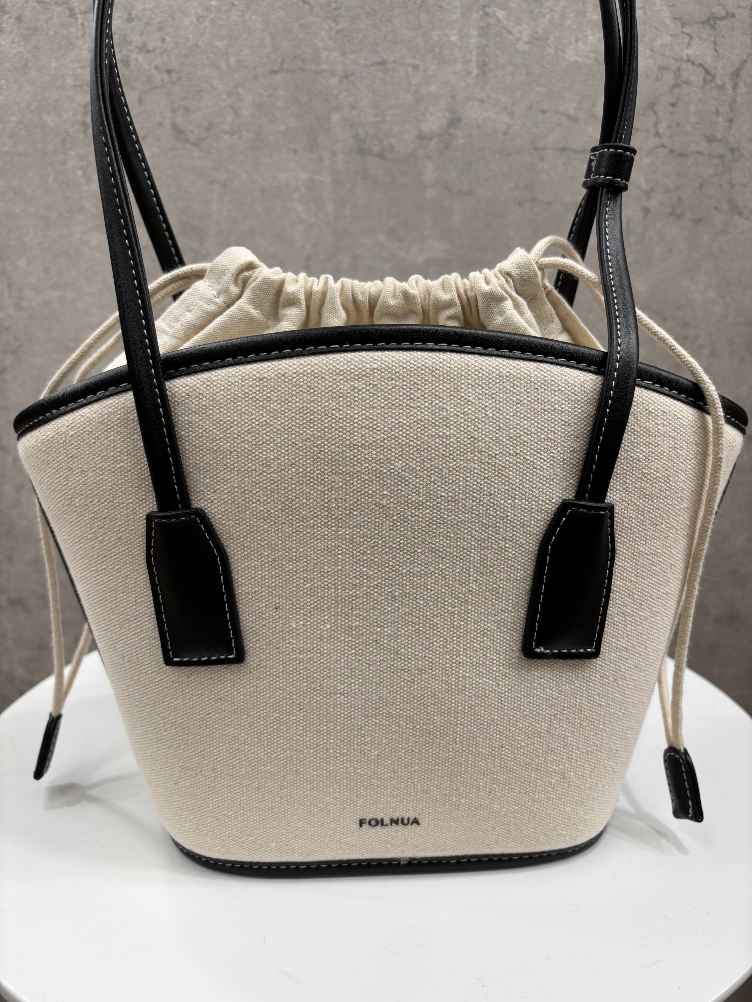 フォルニュア　FOLNUA ミニガーデンバッグ ブラック　キャンバス FOLNUA l フォルニュア