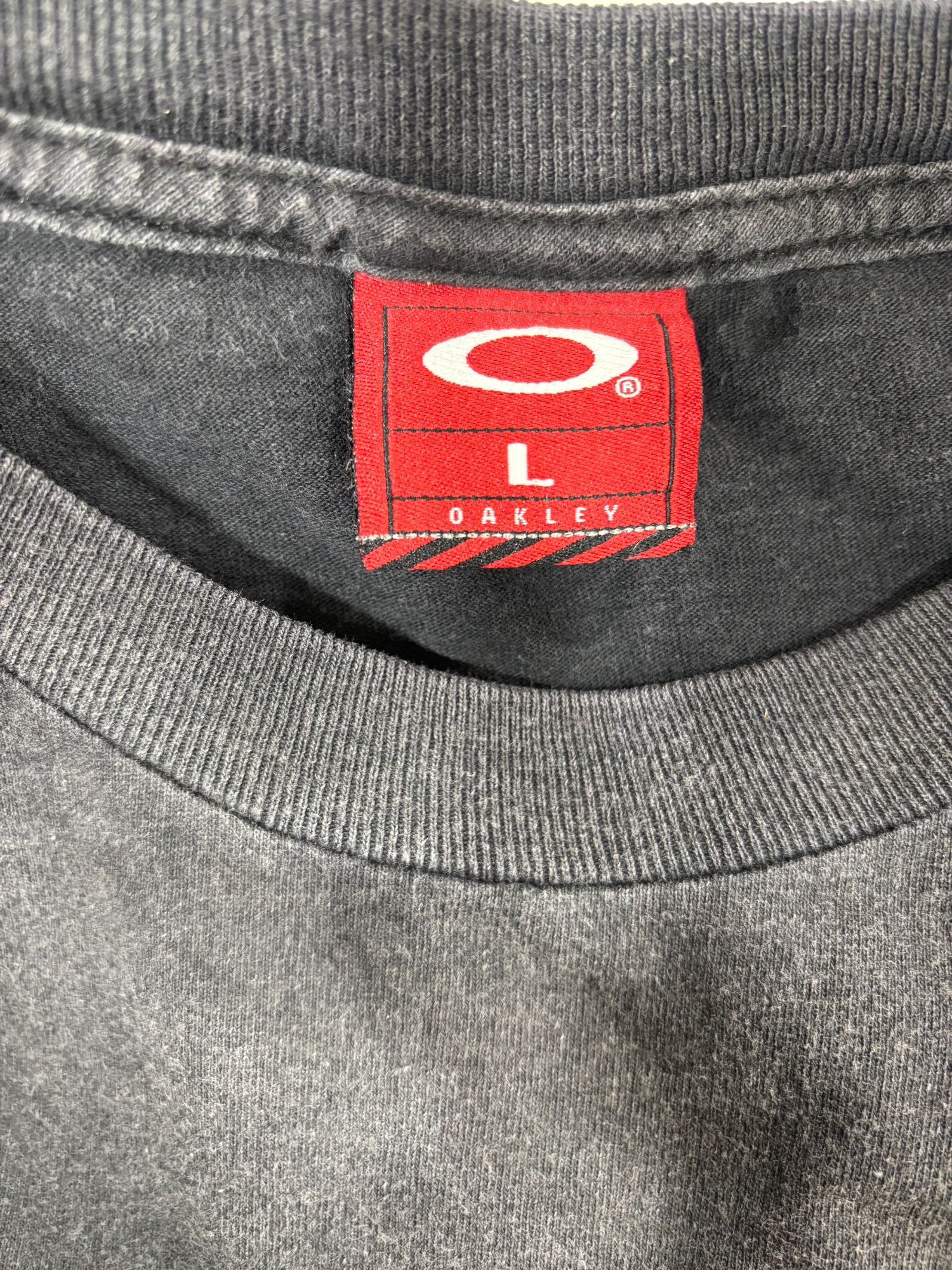 OAKLEY/オークリー】よりオールドアイコンロゴプリントTシャツを買取