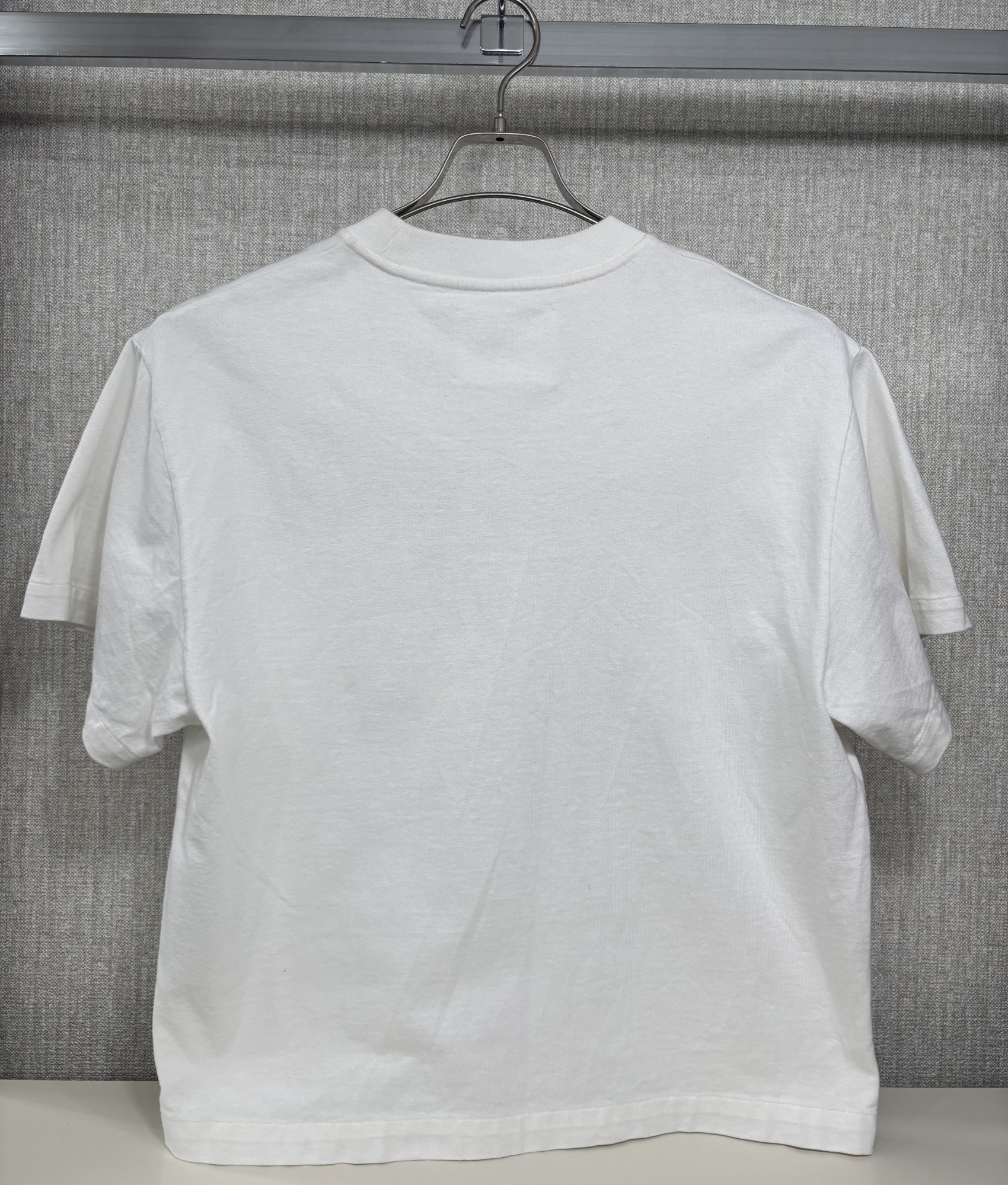 JIL SANDER ロゴプリントTシャツ オーバーサイズ コットン JIL SANDER/ジルサンダー】よりオーバーサイズロゴプリントTEEを