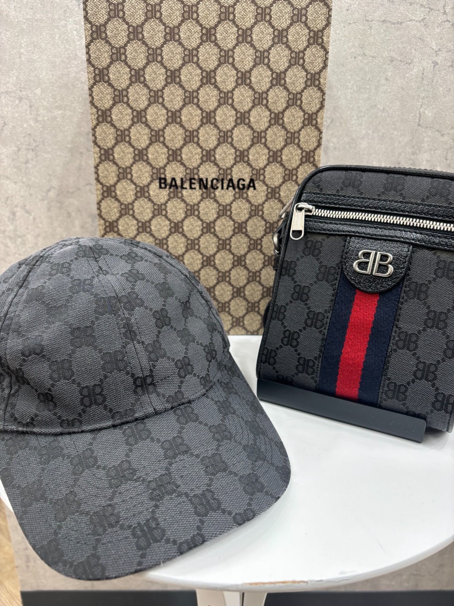 【Balenciaga】グッチ×バレンシアガコラボ キャップ・中古 中古・古着通販】GUCCI (グッチ) BALENCIAGA (バレンシアガ