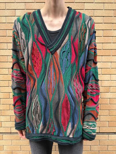 「ストリートブランドのCOOGI 」