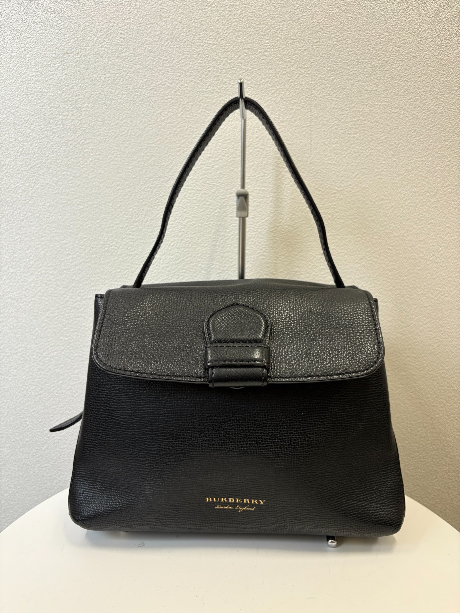 BURBERRY LONDON/バーバリーロンドン】より Camberley Small を買取 