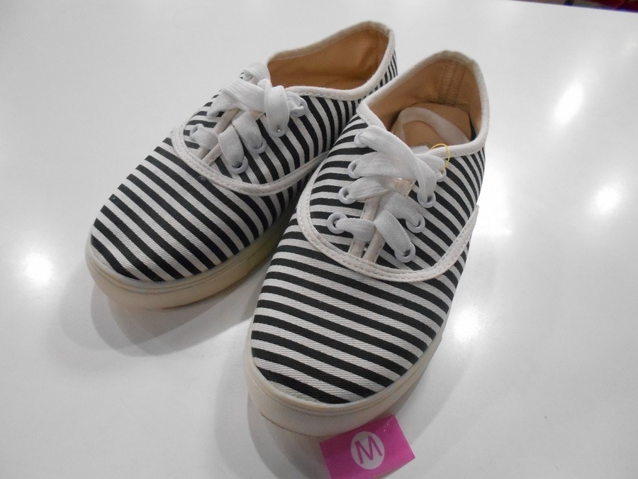 若者に人気 Grl グレイル のアイテムご紹介 04 06発行