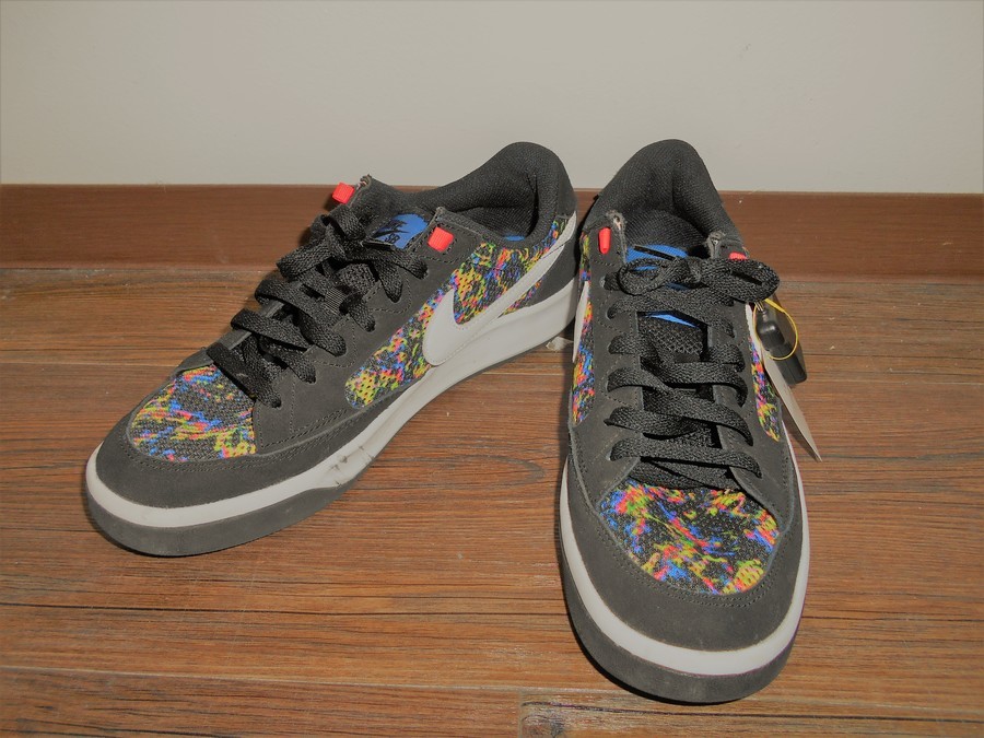 NIKE SB アドバーサリープレミアム】その他超有名ブランドのスニーカー 