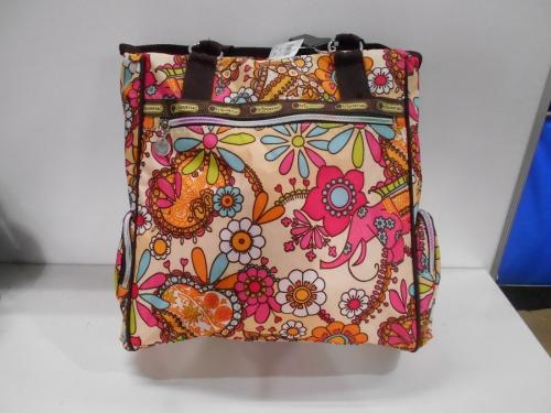 リサイクルショップの古着屋