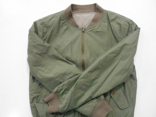 リサイクルショップの古着