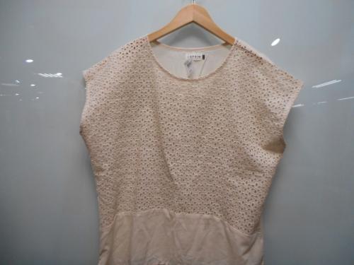 リサイクルショップの古着