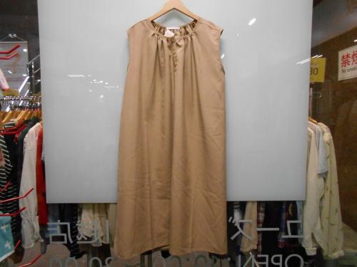 リサイクルショップの古着