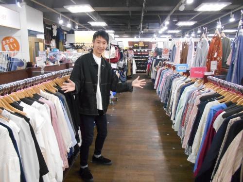 リサイクルショップの古着