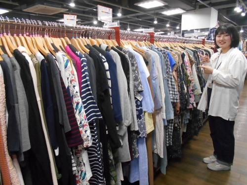 リサイクルショップの古着