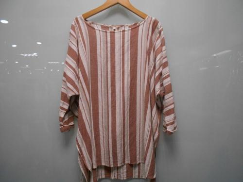 リサイクルショップの古着