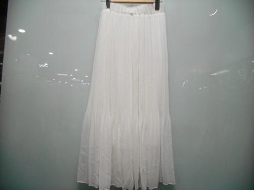 ナナイロスカート