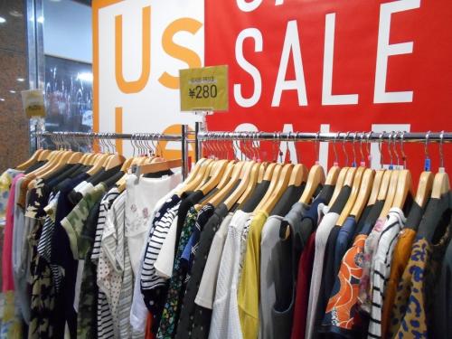 リサイクルショップの古着