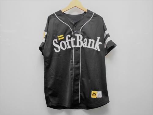 リサイクルショップのSoftBank HAWKS