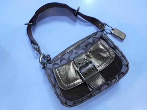 Twitterのツイッター