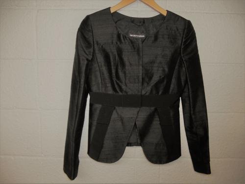 BURBERRYのアルマーニ