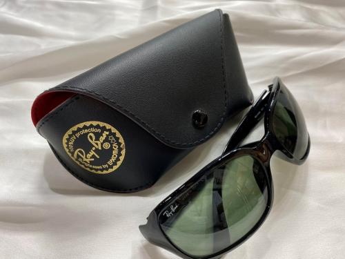 レイバンのサングラス