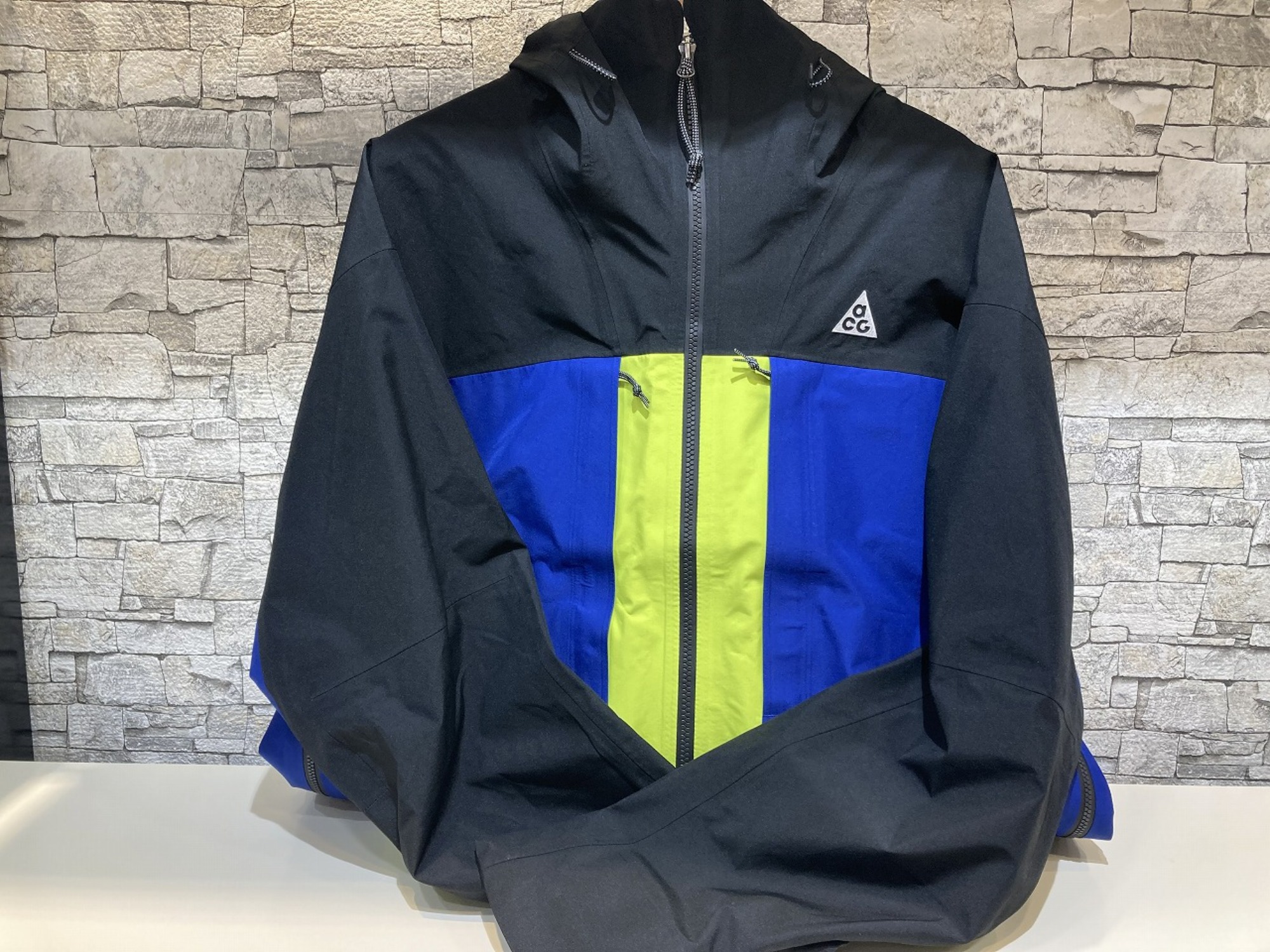 Nike ナイキ ACG GORE-TEX マウンテンパーカー 街でも悪路でも履ける