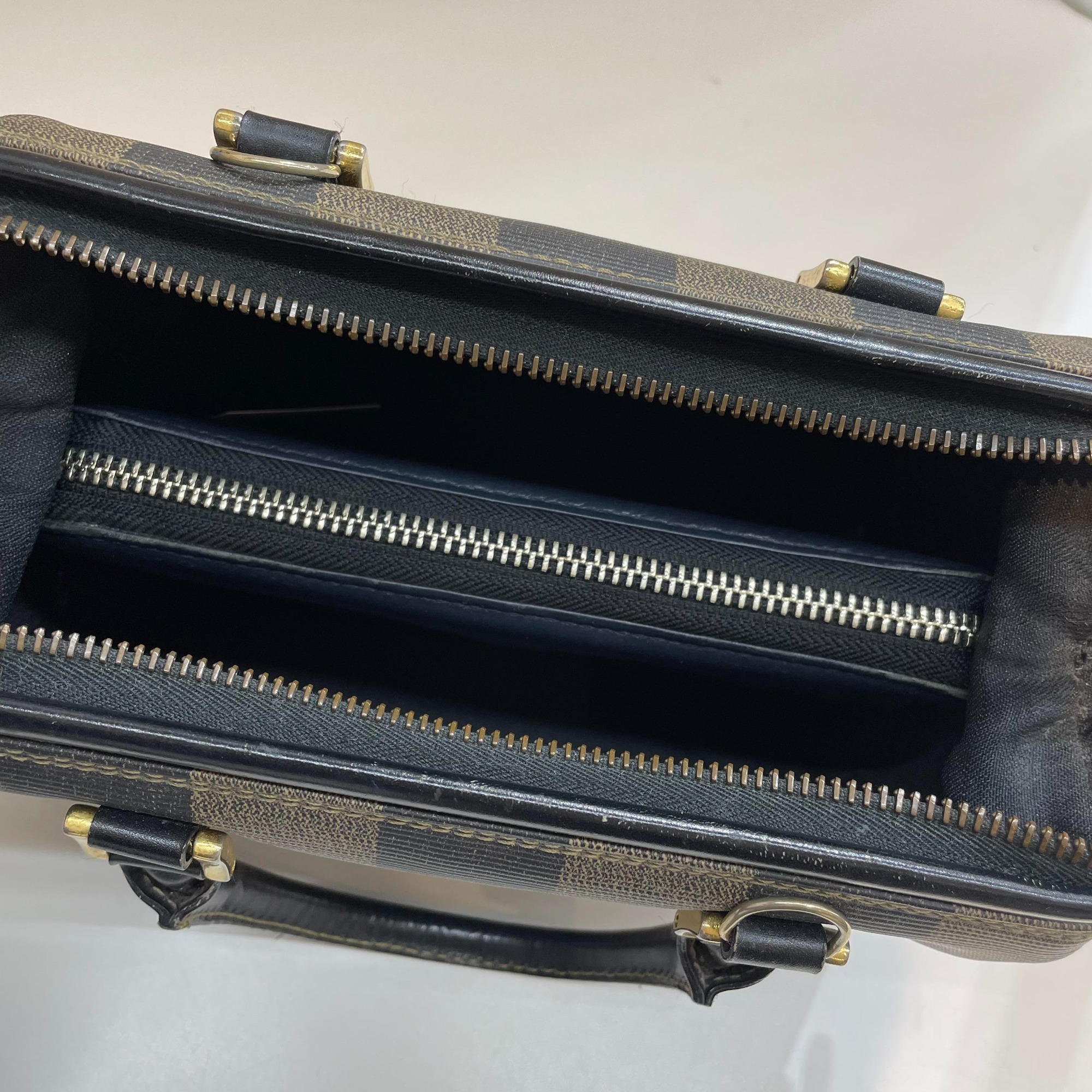 FENDI/フェンディ】ミニボストンバッグを買取入荷。[2023.03.10発行