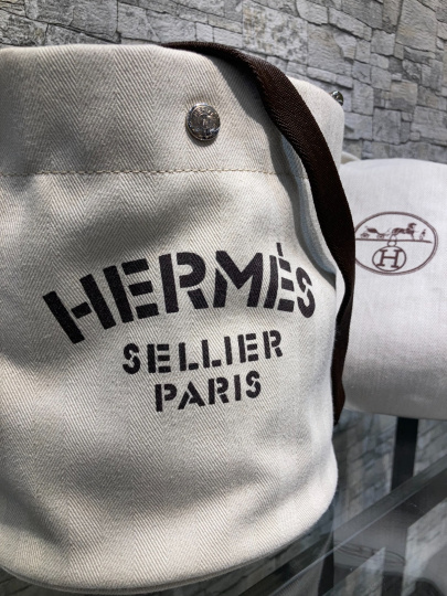 「ラグジュアリーブランドのHERMES 」