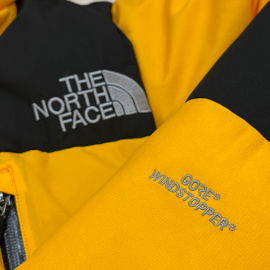 「アウトドアブランドのTHE NORTH FACE 」