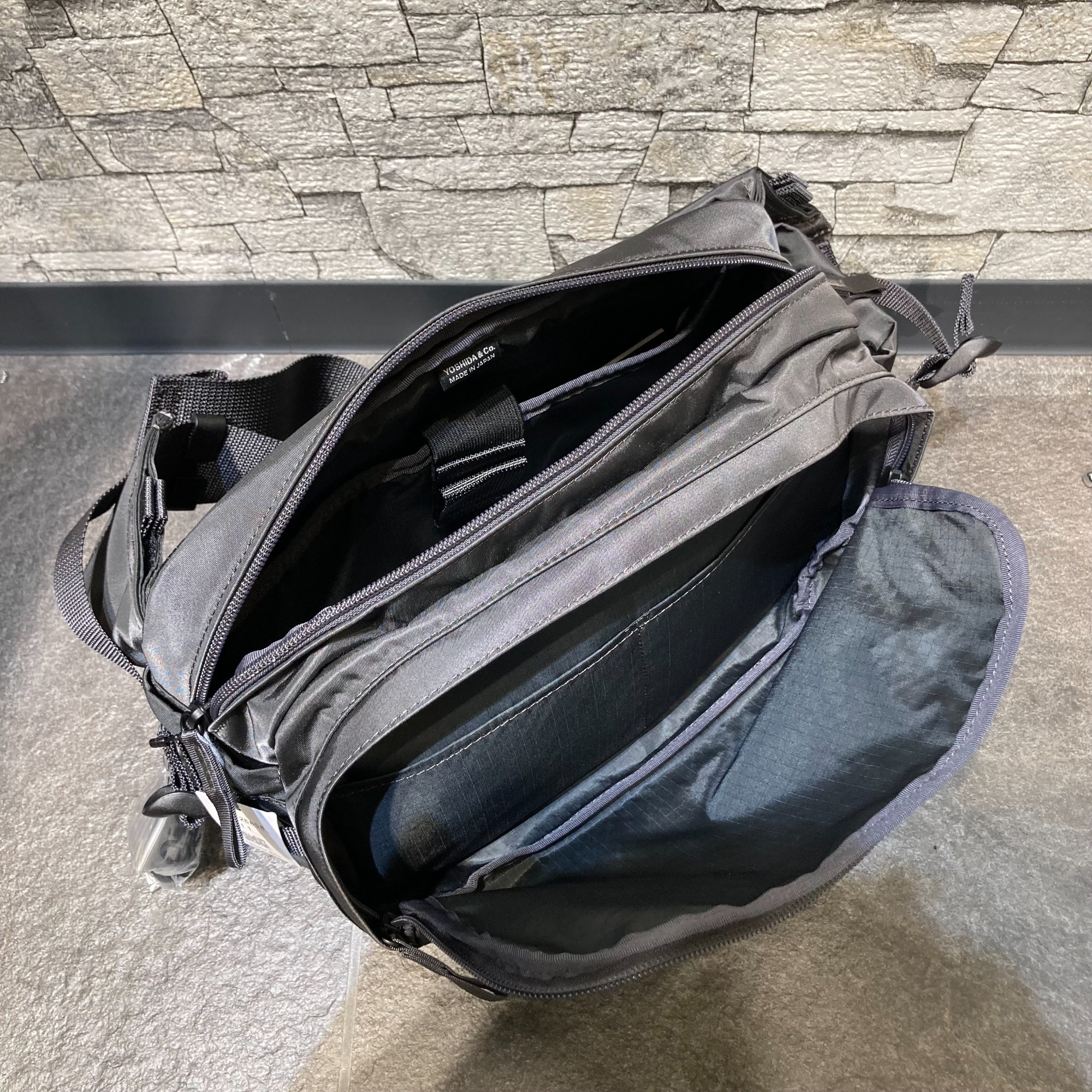 希少/廃盤 PORTER RIDE ウエストバッグ シワ加工 黒 PORTER ポーター ライド シワ加工 ウエストバッグ ショルダーバッグ