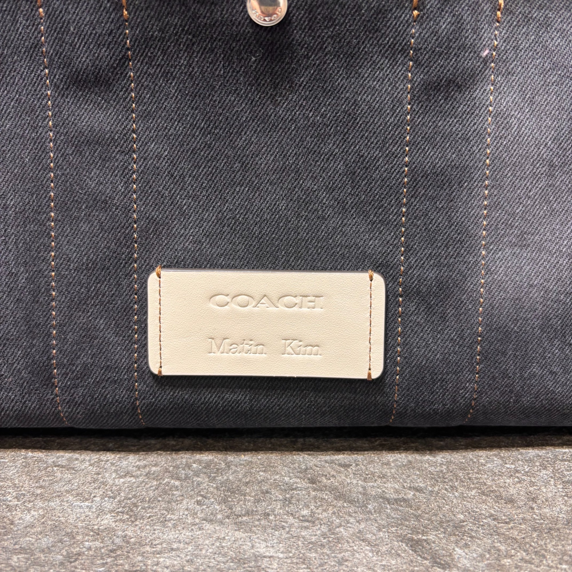 【COACH MATIN KIM】カーゴ トート バッグ【希少品】 公式】COACH – コーチ | 【COACH MATIN KIM】カーゴ トート