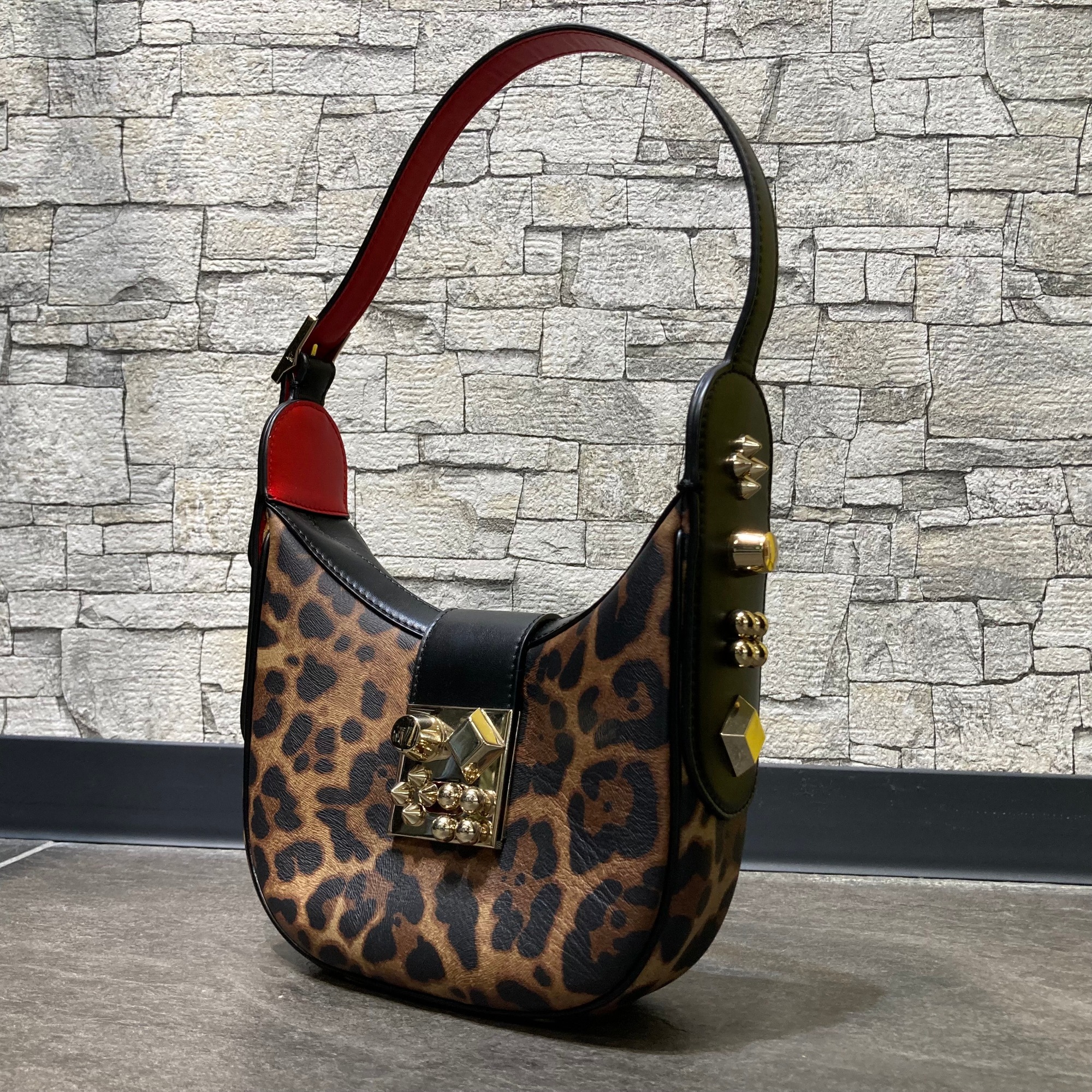Christian Louboutin】カラスキー ミニ レオパードショルダー