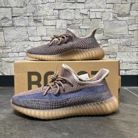 「ストリートブランドのadidas 」