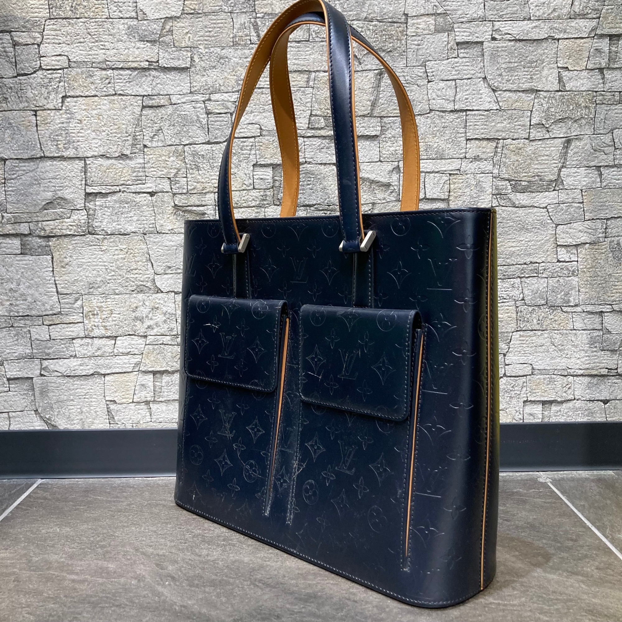 美品 ルイヴィトン モノグラムマット レザー ウィルウッド トートバッグ LOUIS VUITTON】ルイヴィトン『モノグラム マット ウィルウッド