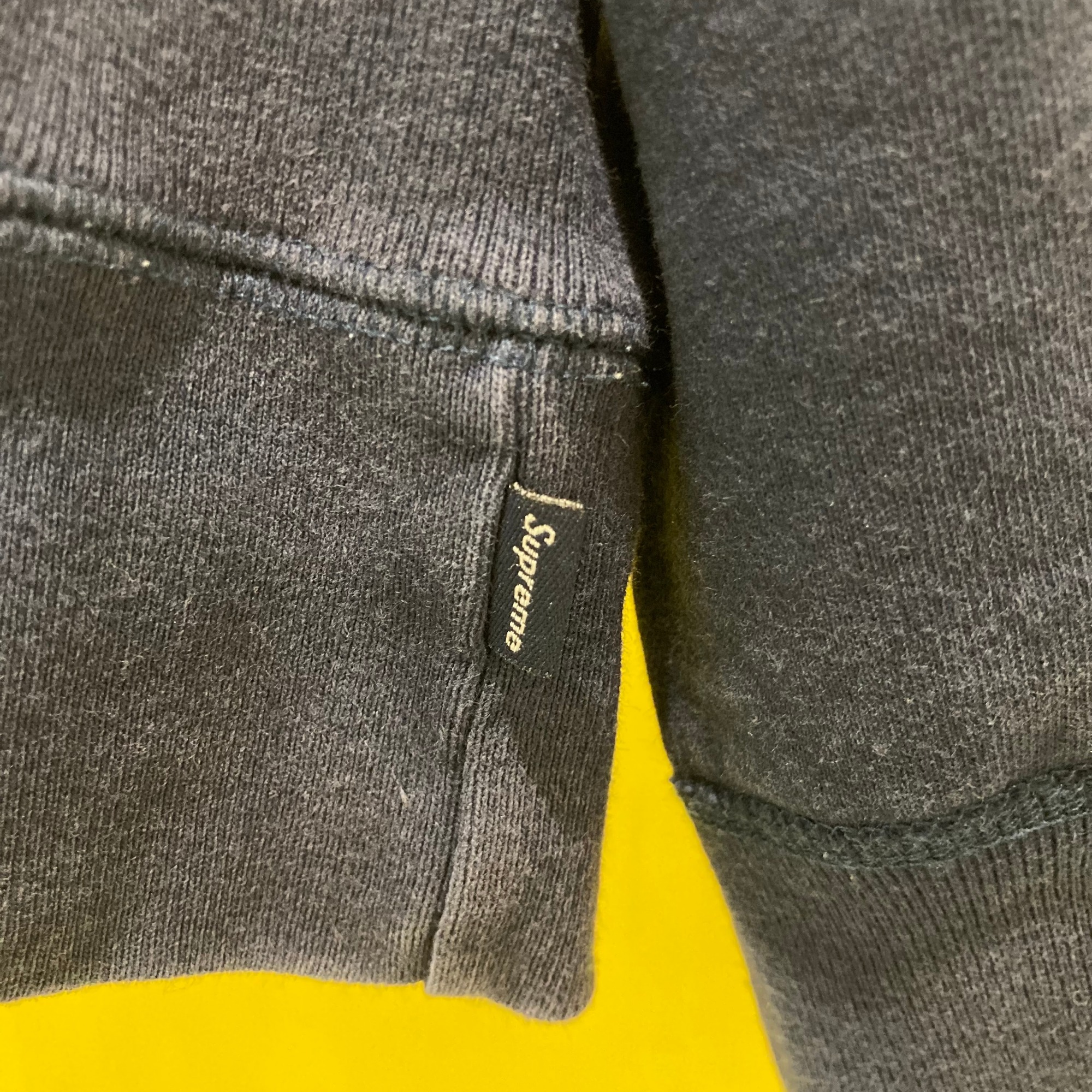Supreme】Capital Hooded Sweatshirt[2025.08.07発行]｜トレファク