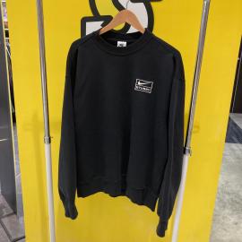 「コラボ・別注アイテムのNIKE×STUSSY 」