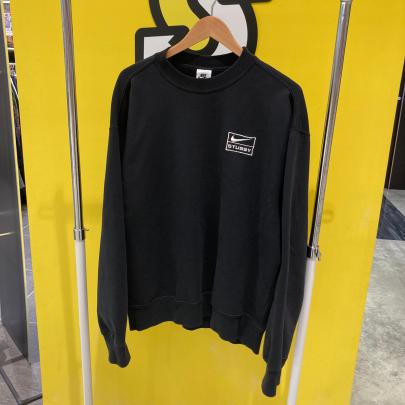 「コラボ・別注アイテムのNIKE×STUSSY 」