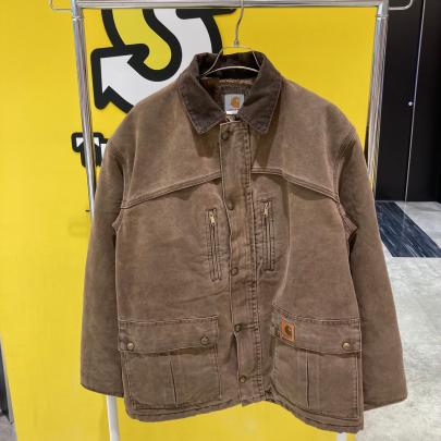 「インポートブランドのCarhartt 」