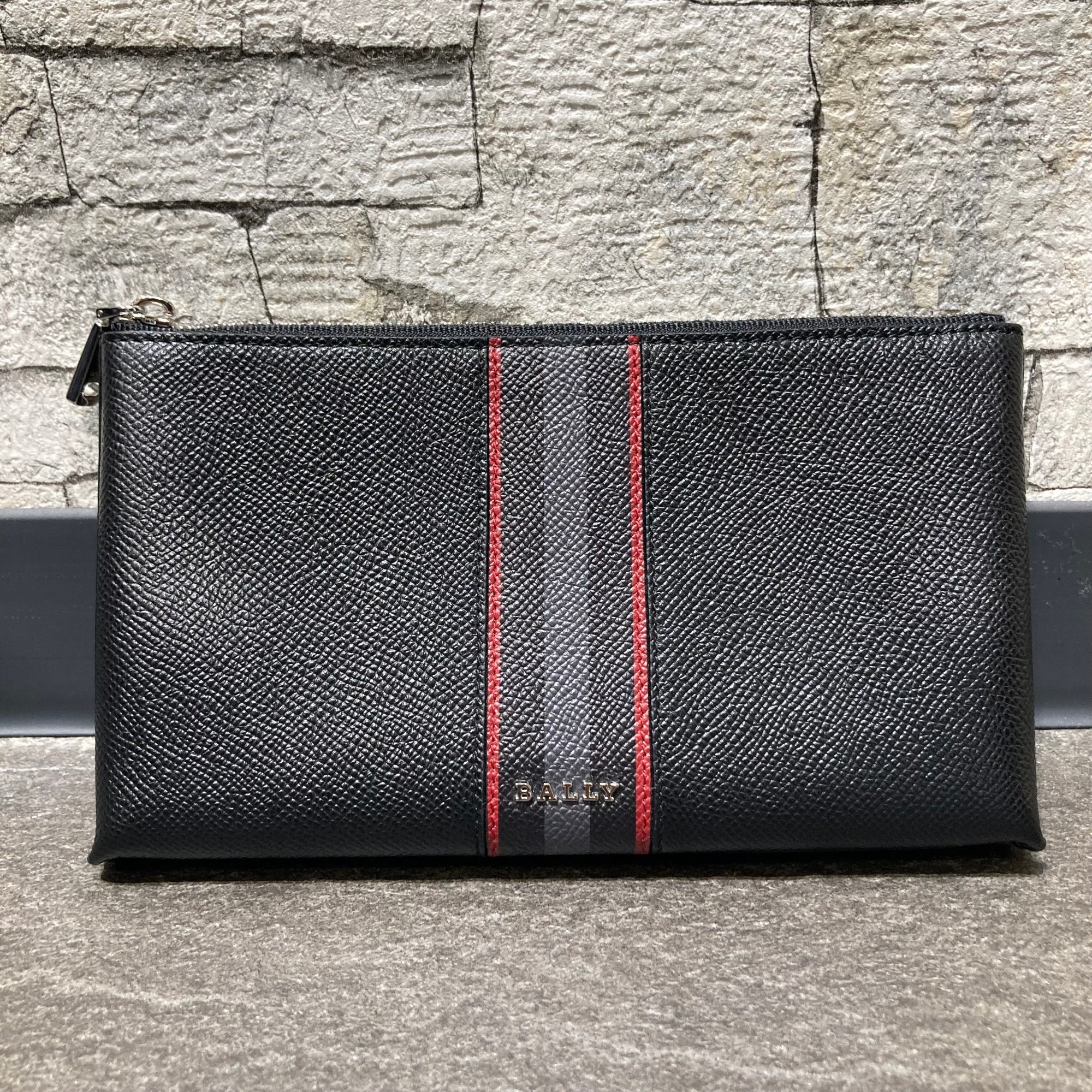 BALLY】クラッチバッグ[2025.09.12発行]｜トレファクスタイル